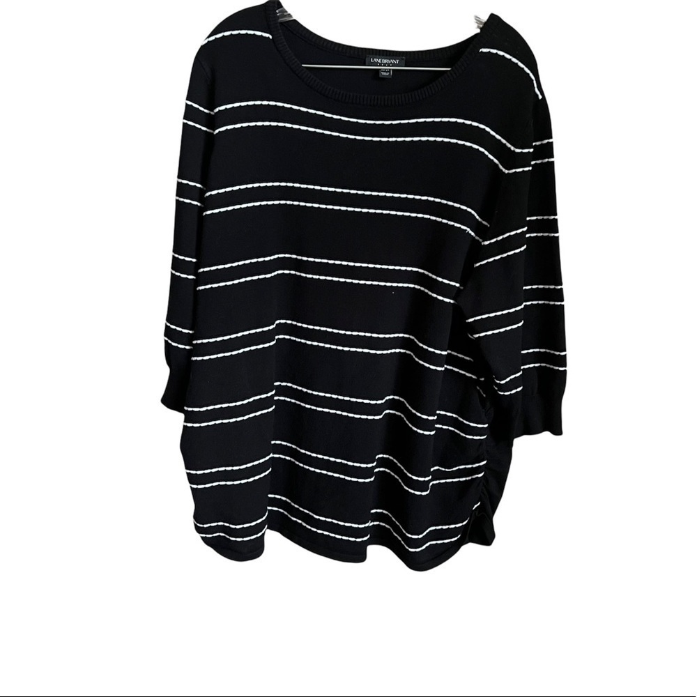 Lane Bryant Black‎ White Scalloped Double Stripped Sweater